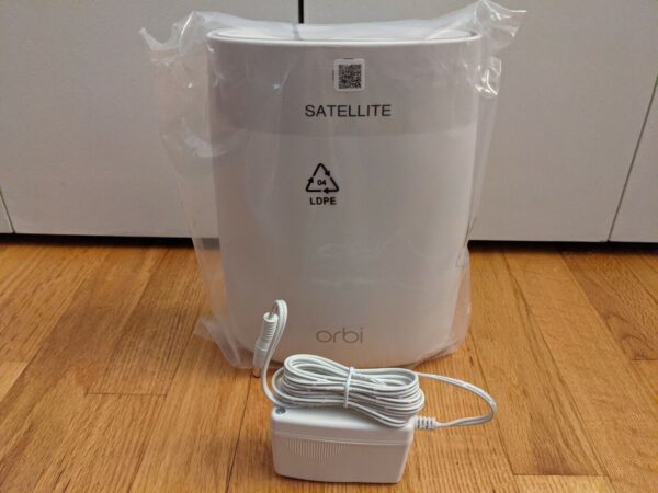 *New* NETGEAR Orbi RBS50 Satellite Home Mesh WiFi Tri-band AC3000