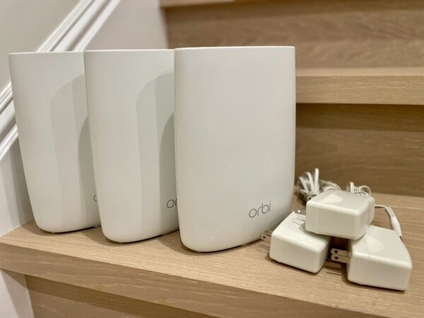 Orbi Wi-Fi Router RBR50v2 with Two RBR50v2 Satellites, Used Excellent +